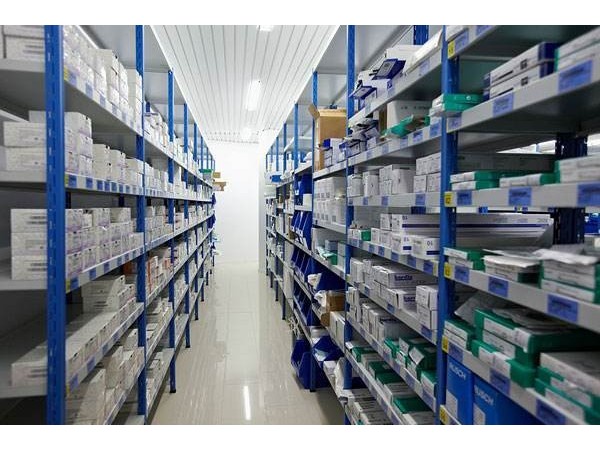 具備GSM短信報警功能的生物藥品倉庫溫濕度自動(dòng)監測系統