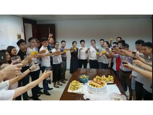 邁世公司舉辦中國聯(lián)通數據中心機房監控訂單慶功會(huì )