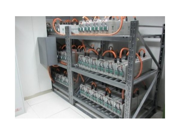 蓄電池損壞，需要機房ups電池在線(xiàn)檢測系統