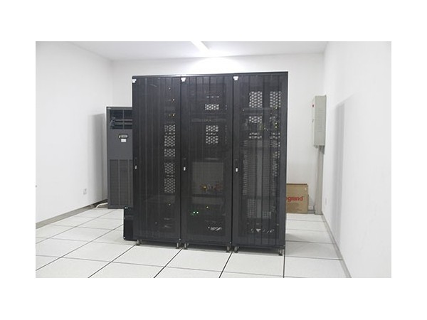 企業(yè)微型智慧機房設備維護和集中監控系統建設方案